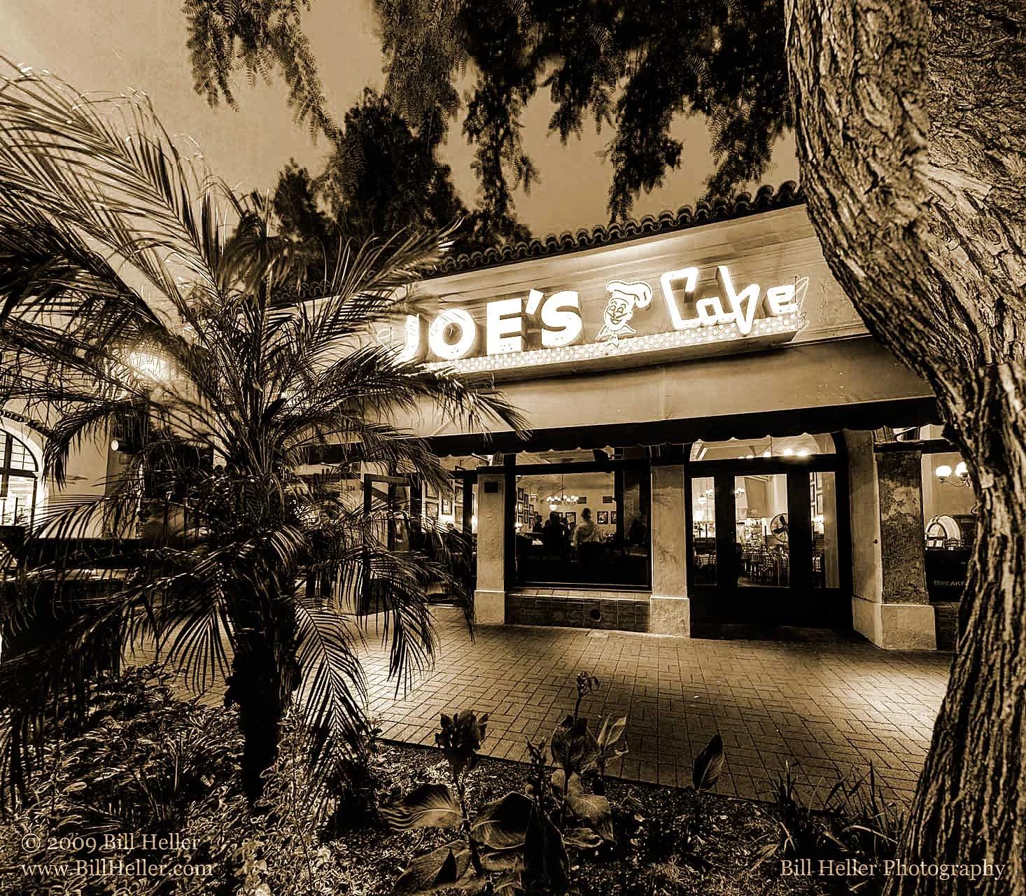 Joe's Cafe Santa Barbara interior — leather booths, warm lighting, classic bar atmosphere